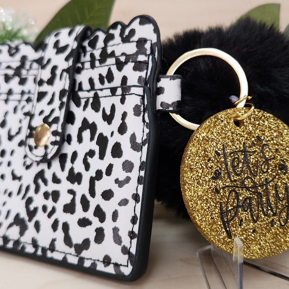Wallet Keychain & Puff with Laser Engraved Charm - "Let's Party" - Picture 4 of 12